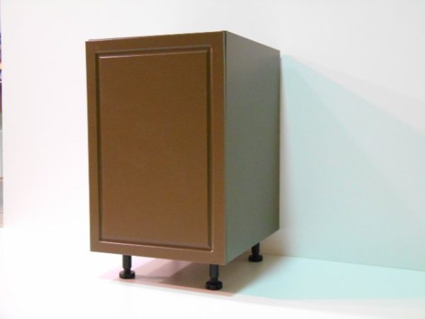 B18FH-DTPO----18" wide Base 1 Door w/Double Trash Pullout Cabinet