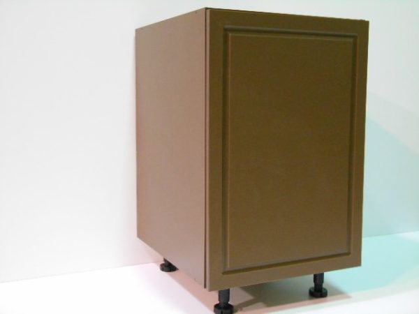 B18FH-DTPO----18" wide Base 1 Door w/Double Trash Pullout Cabinet