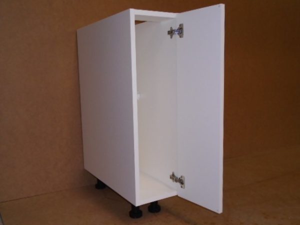 B09FH----09" wide Base 1 Door Cabinet