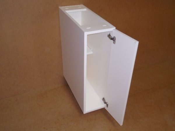 B09FH----09" wide Base 1 Door Cabinet