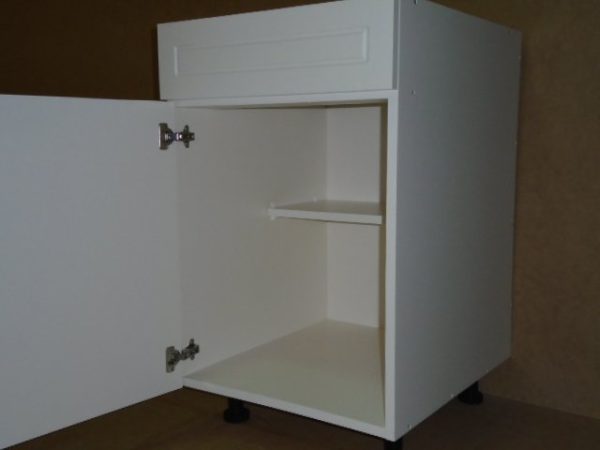 B18D1----18" wide Base 1 Door 1 Drawer Cabinet