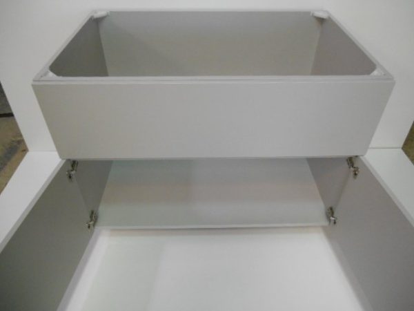 GB2427----24" wide Grill Base 2 Door Cabinet